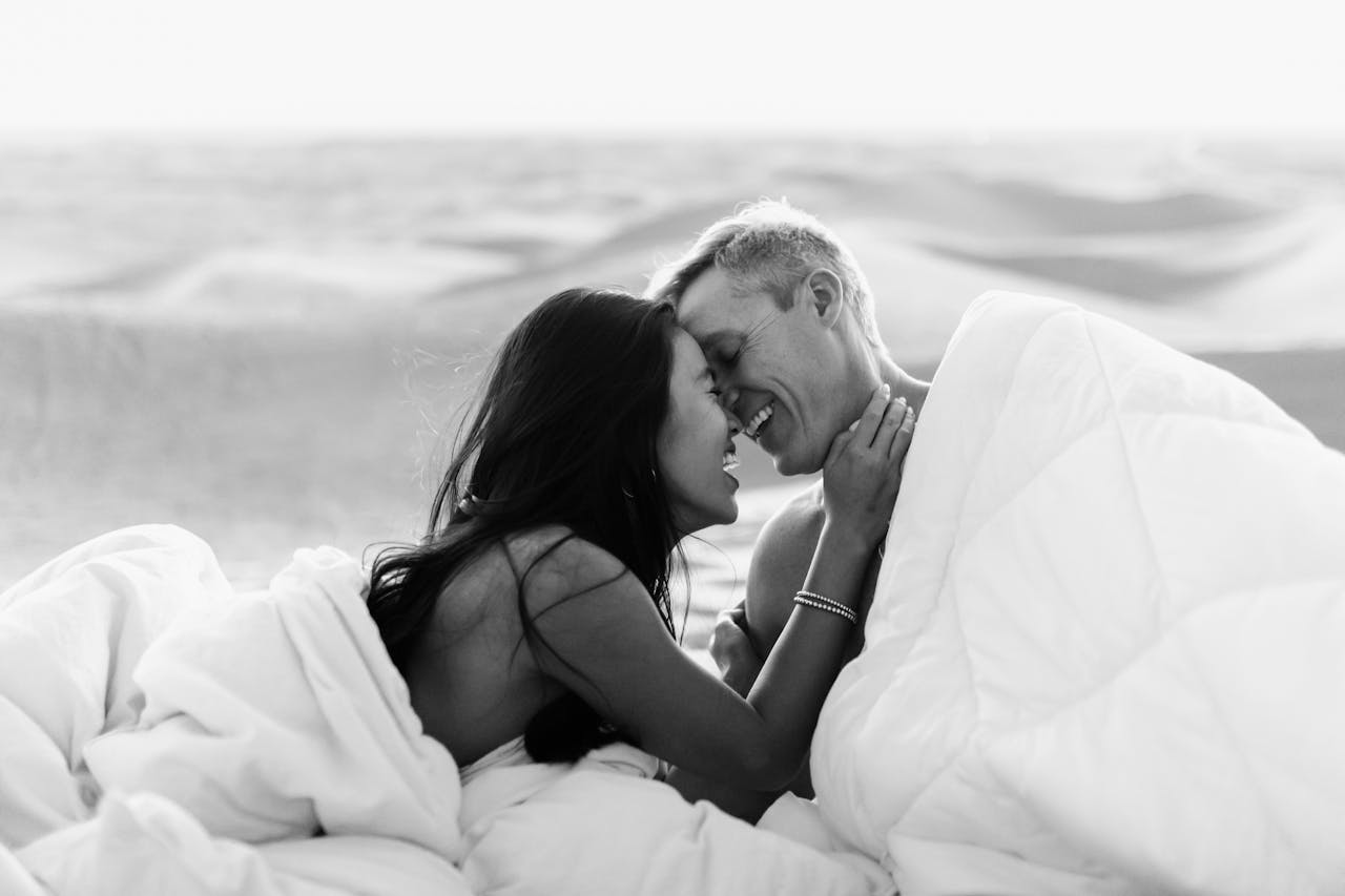 Evolution of Intentional Dating